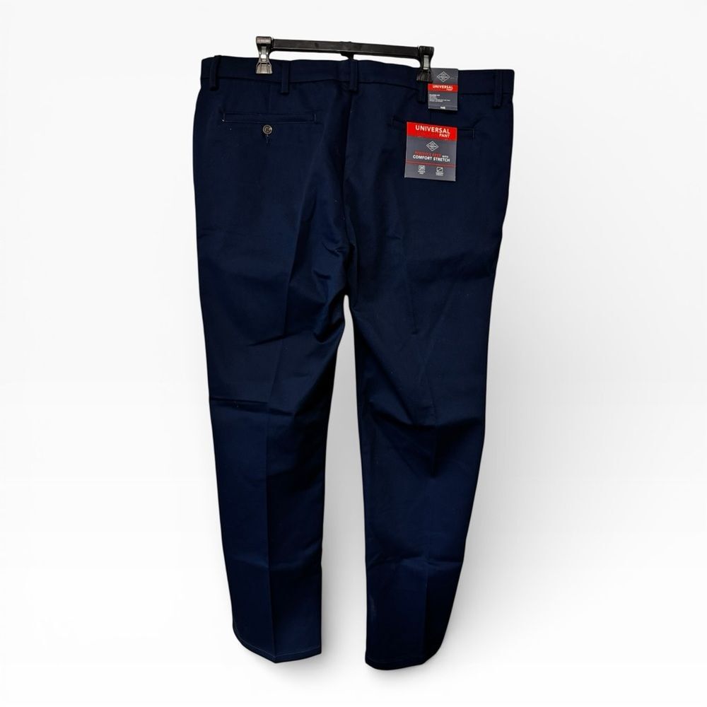 St. John’s Bay Men's Classic Fit Universal Easy-Care Navy Blue Pants 42 X 32